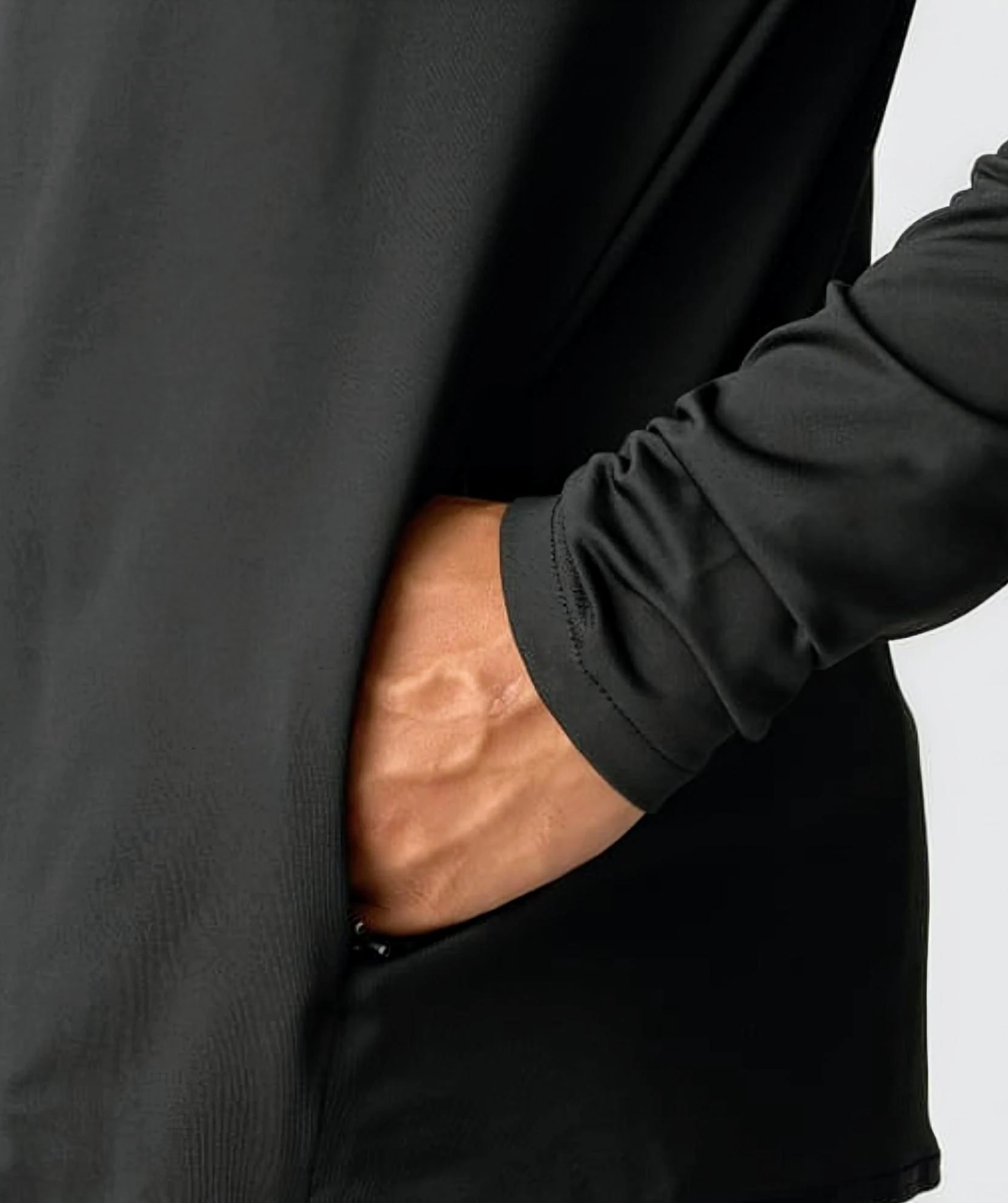 pullover pocket