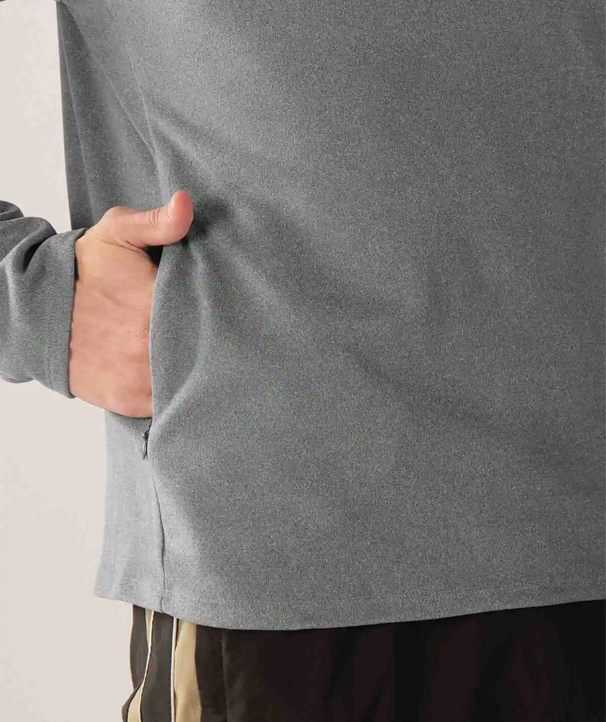 Training 14 Zip Pullover Concrete Grey -5 Training 1/4 Zip Pullover Concrete Grey